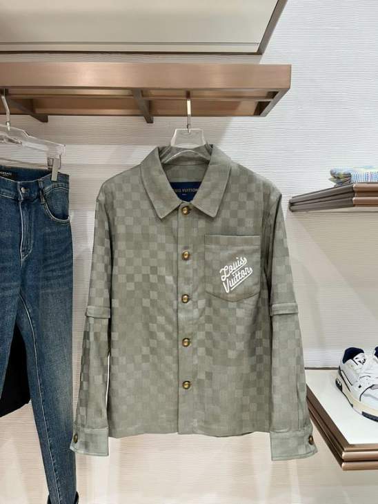 Picture of Louis Vuitton Jackets _SKULVsz48-56xetr10831495